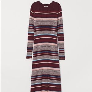 Ribbed coloured maxi tight dress with long sleeves from H&M